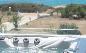 Sea Lilies Suites